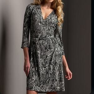 Diane Von Furstenberg Julian DVF Rare Vintage Dress Banana Leaf Print Sz 4